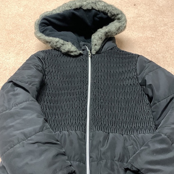 Girls Guess dressy puffer Jacket coat Large size 14 Black - Picture 3 of 13